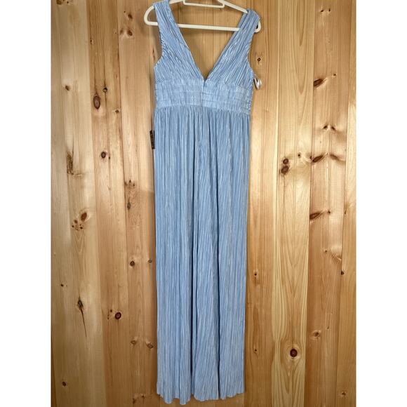 NWT Lulus Melitta Light Blue Plisse Sash Maxi Dress Wedding Bridesmaid Size L - Picture 4 of 9